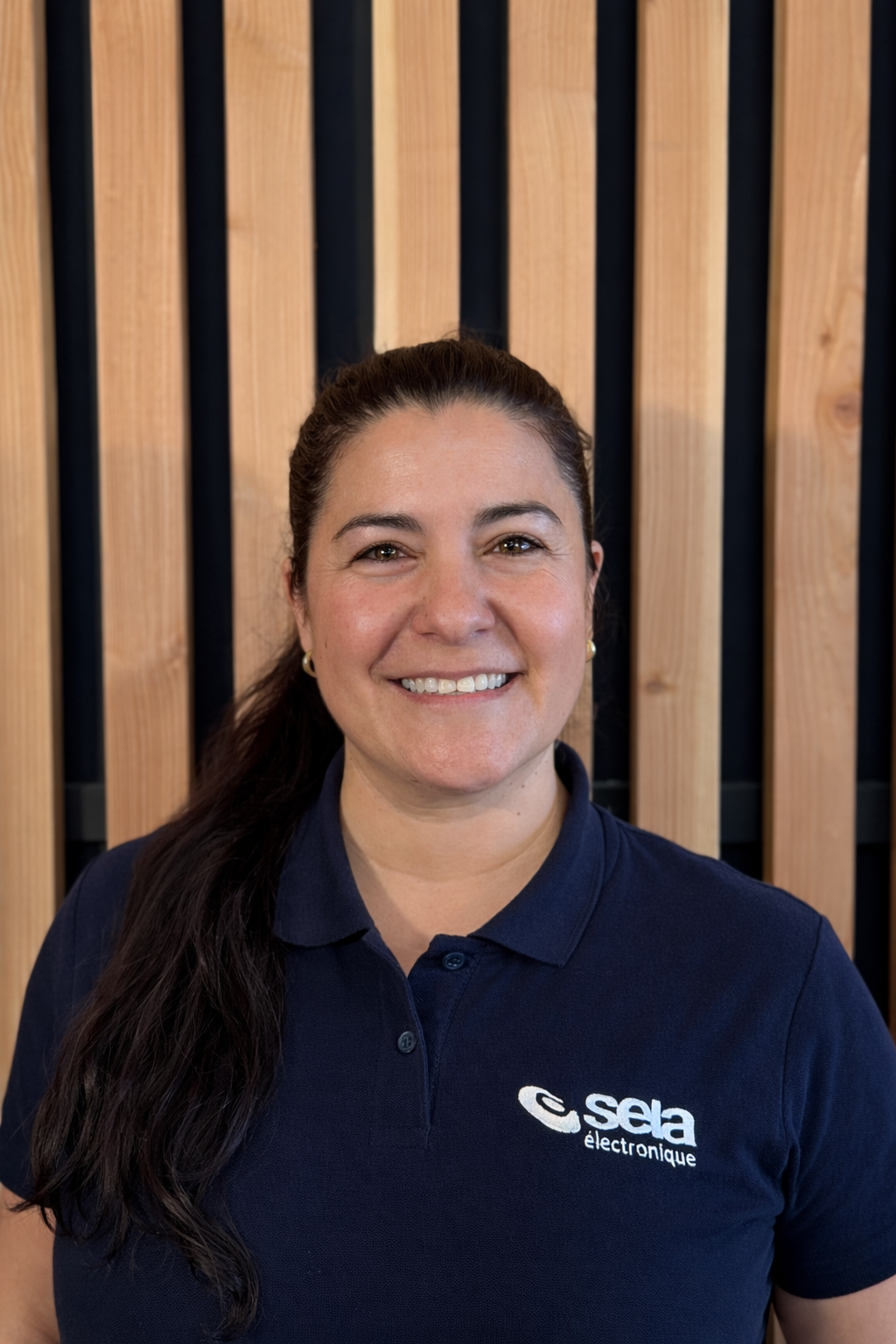 Esmeralda Villazala, SEIA Electronique Espagne